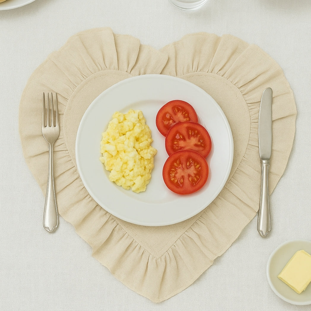 Ekru Fırfırlı Kalp Amerikan Servis Homerest