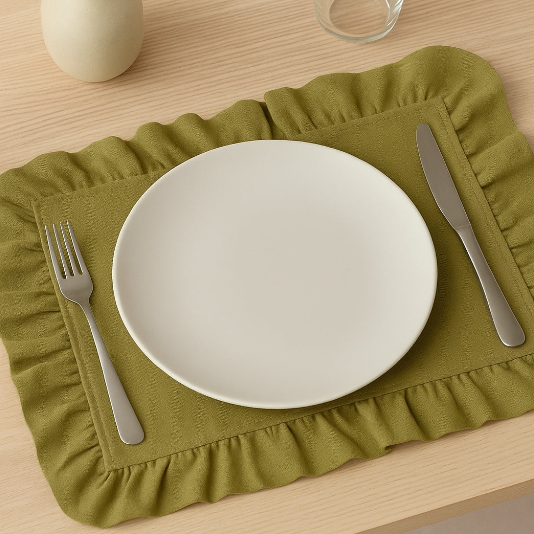 Haki Yeşil Fırfırlı Dikdörtgen Amerikan Servis Homerest