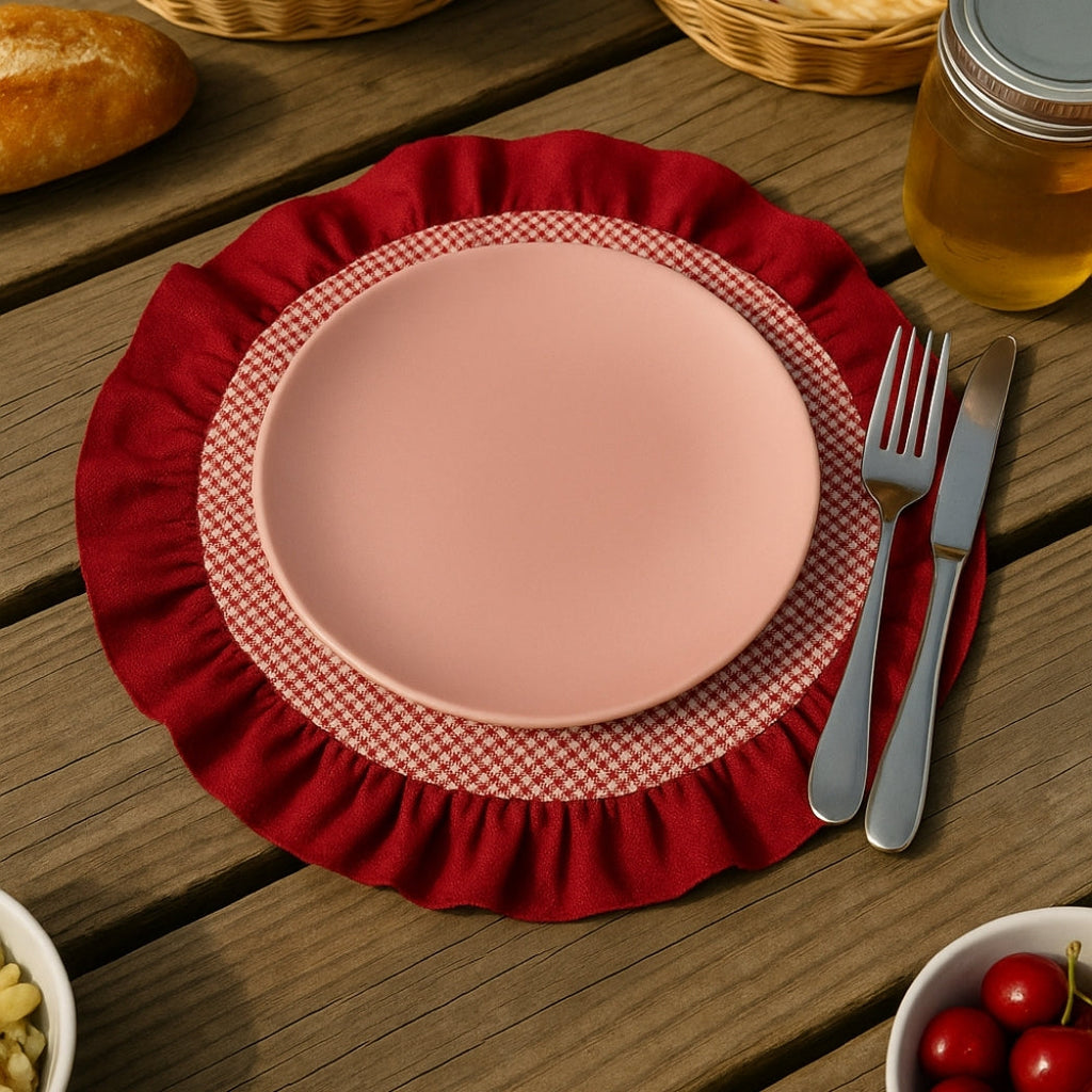 Kırmızı Fırfırlı Pötikare Yuvarlak Amerikan Servis Homerest