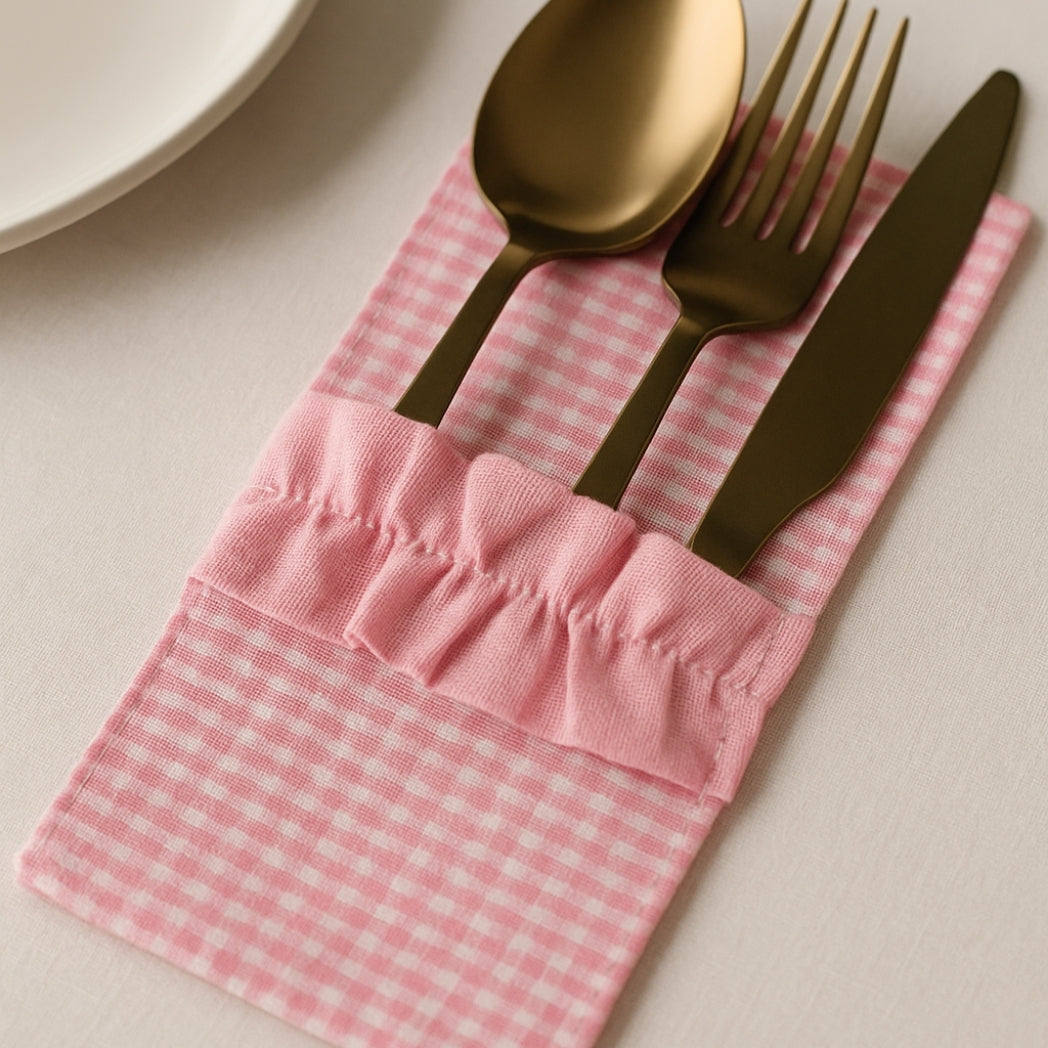 Pembe Fırfırlı Pötikare Kaşıklık Homerest
