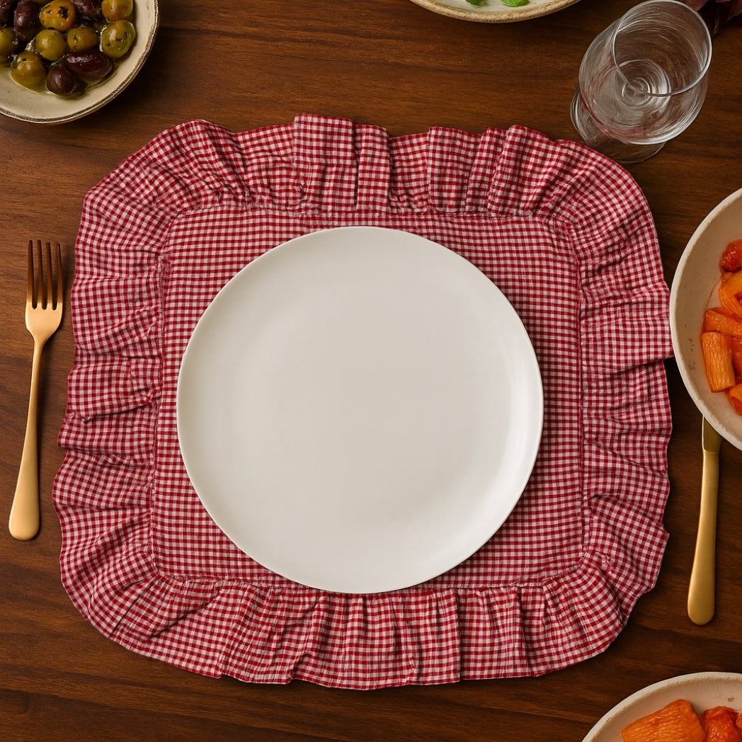 Pötikare Fırfırlı Kırmızı Dikdörtgen Amerikan Servis Homerest