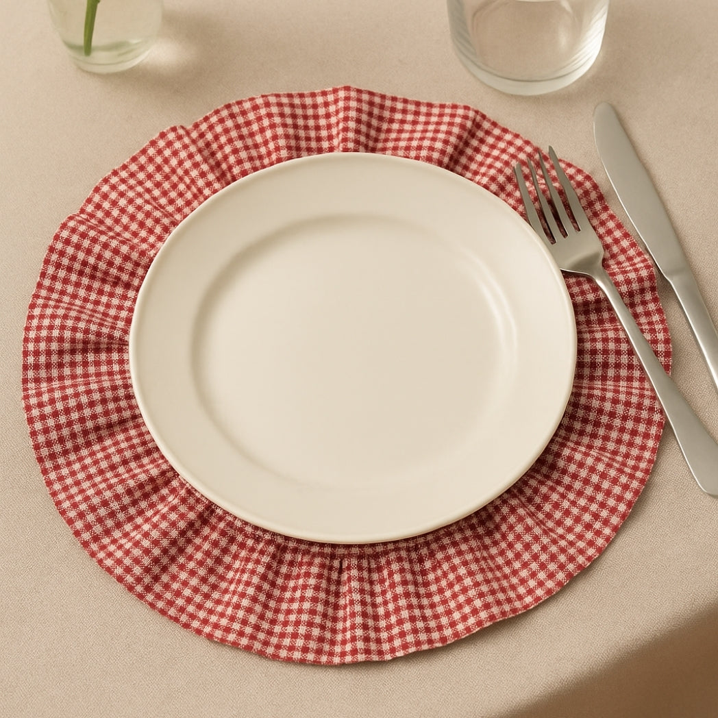 Pötikare Fırfırlı Kırmızı Yuvarlak Amerikan Servis Homerest