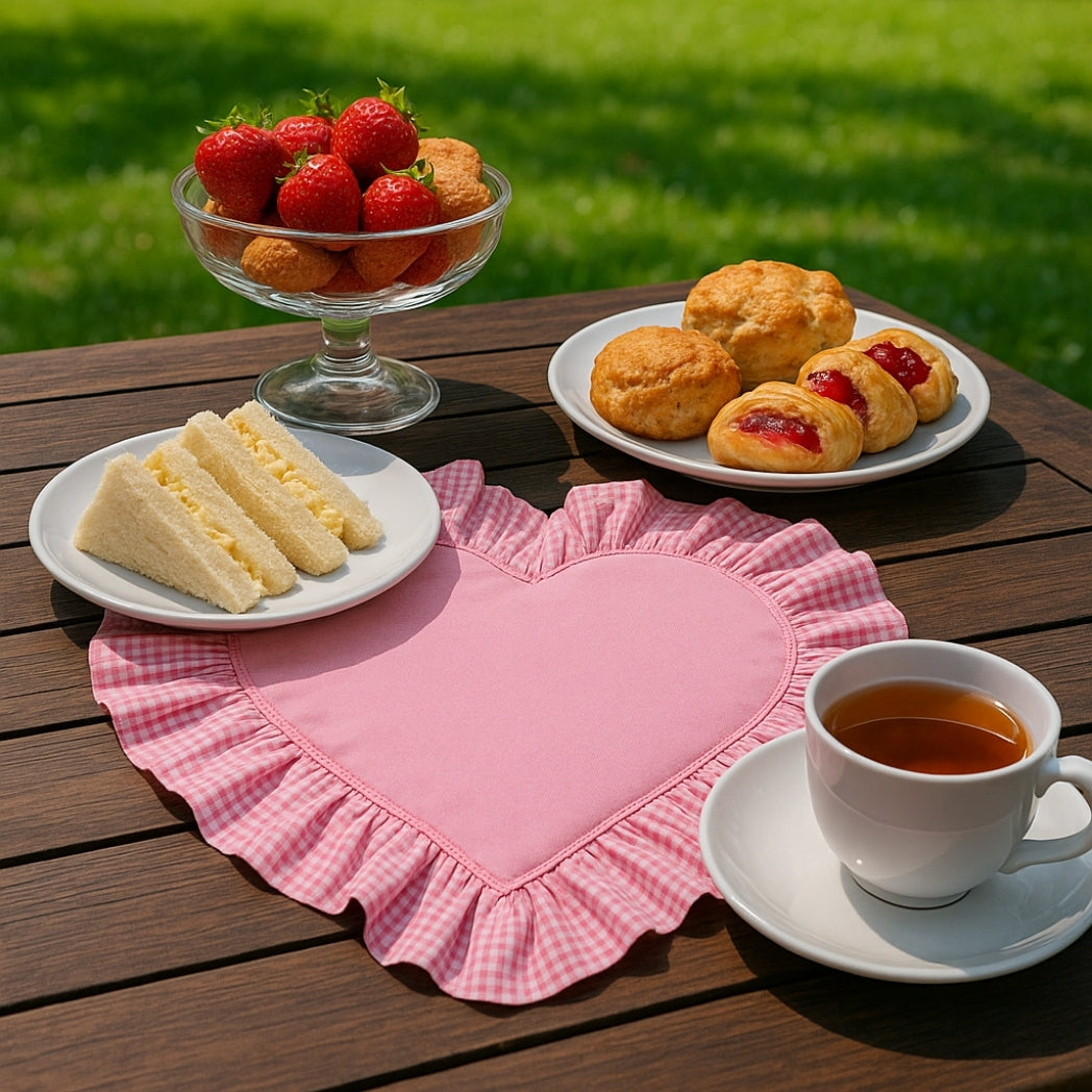 Pötikare Fırfırlı Pembe Kalp Amerikan Servis Homerest