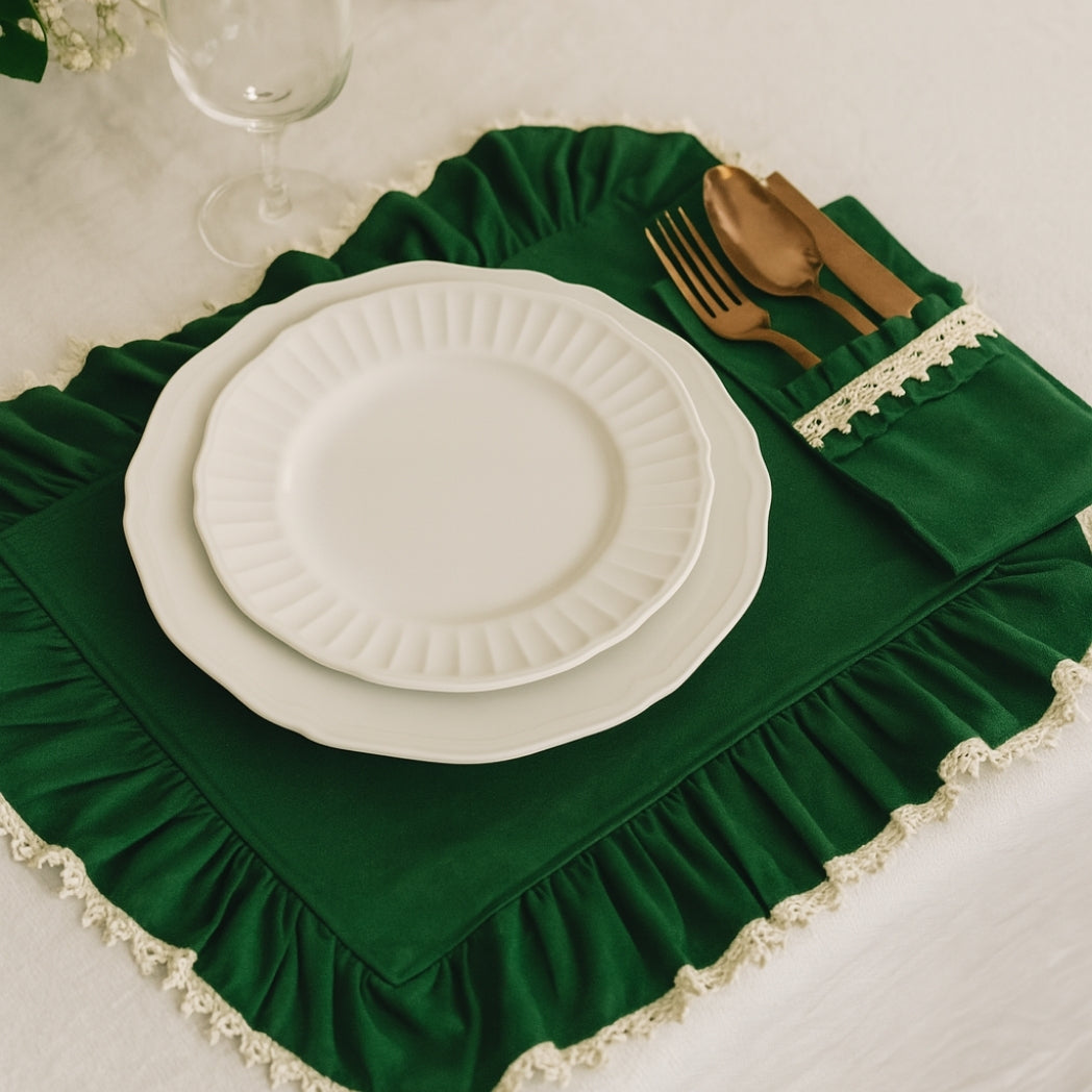 Yeşil Kaşıklıklı Dış Dantel Dikdörtgen Amerikan Servis Homerest